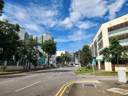 Sims Avenue Centre (D14), Retail #515165131